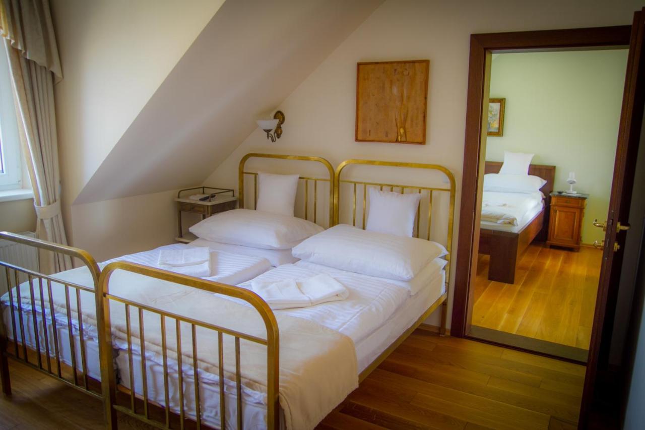 Hotel Bojnicky Vinny Dom بايموتْسْ المظهر الخارجي الصورة