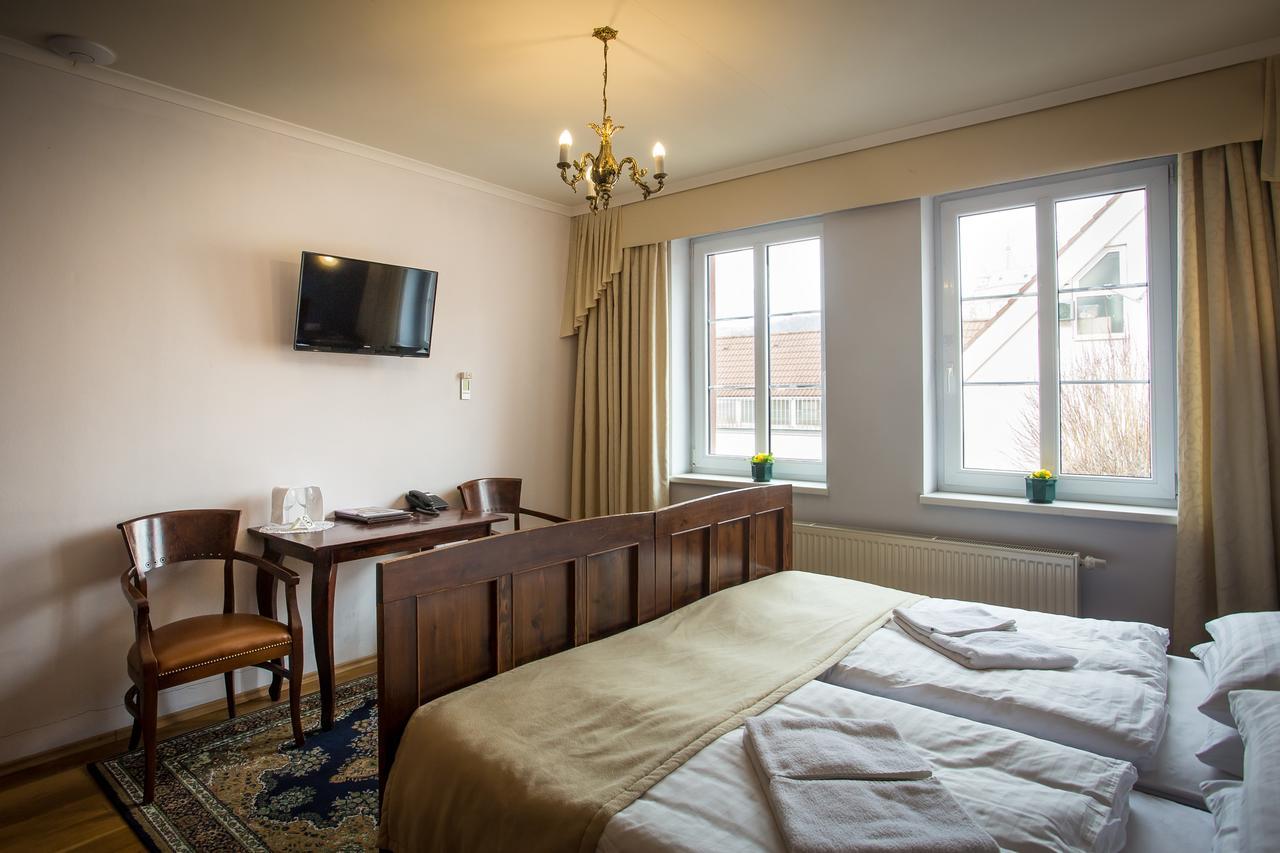 Hotel Bojnicky Vinny Dom بايموتْسْ المظهر الخارجي الصورة